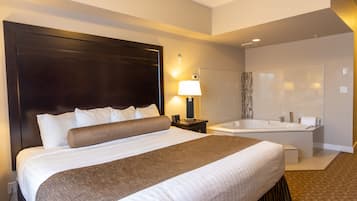 Habitación romántica | Ropa de cama de alta calidad, camas con pillow-top y escritorio