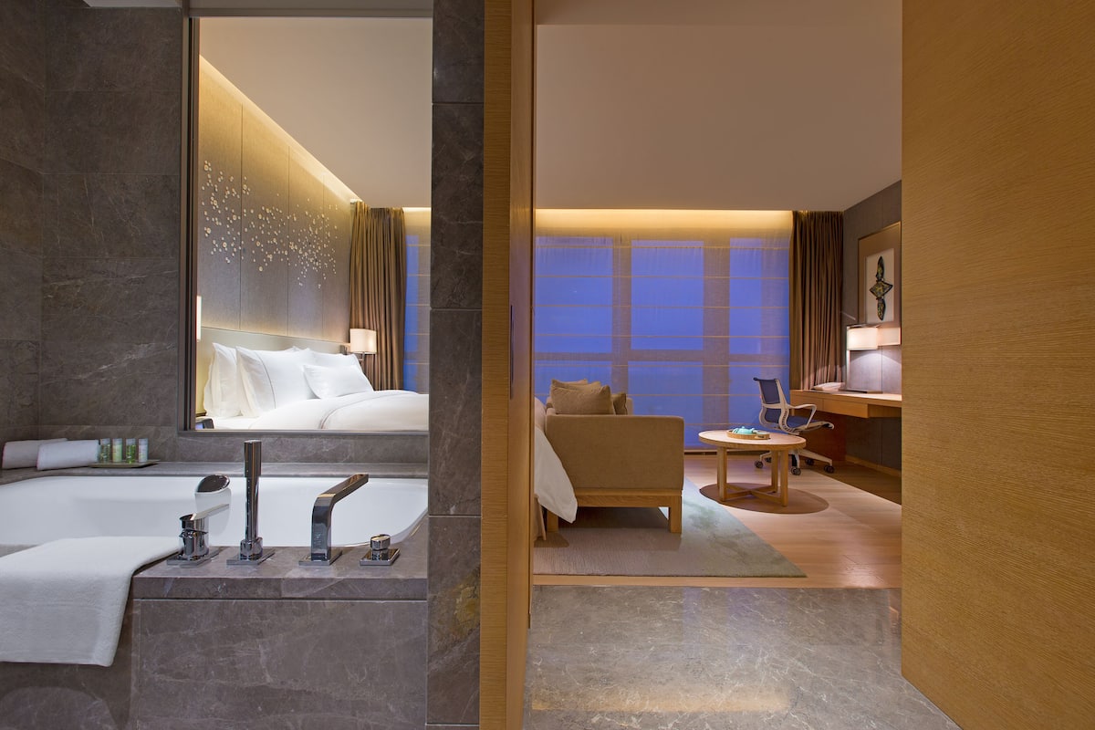 room, 1 king bed, non smoking (view) | 1 bedroom, premium bedding, down duvets, memory-foam beds