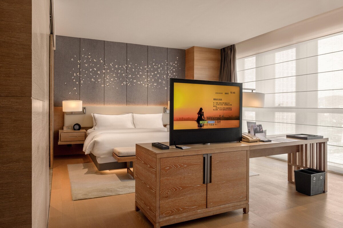 Sengetøy av topp kvalitet, dundyner, memory foam-senger og minibar