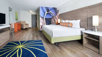 Standard Room | In-room safe, desk, iron/ironing board, free cribs/infant beds