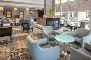 Lobby-Lounge
