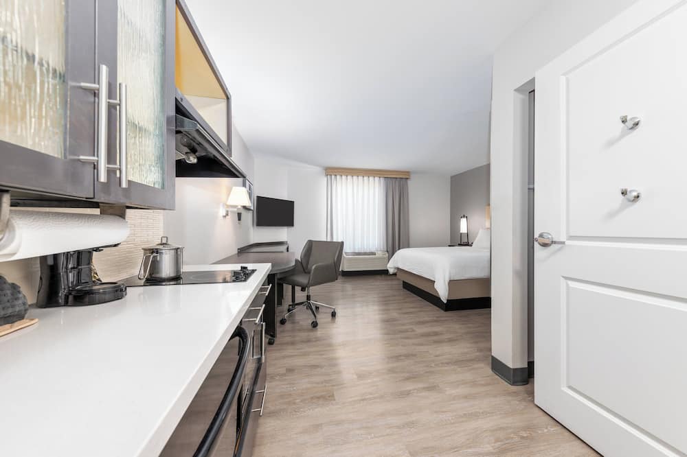 Candlewood Suites Midland SW by IHG