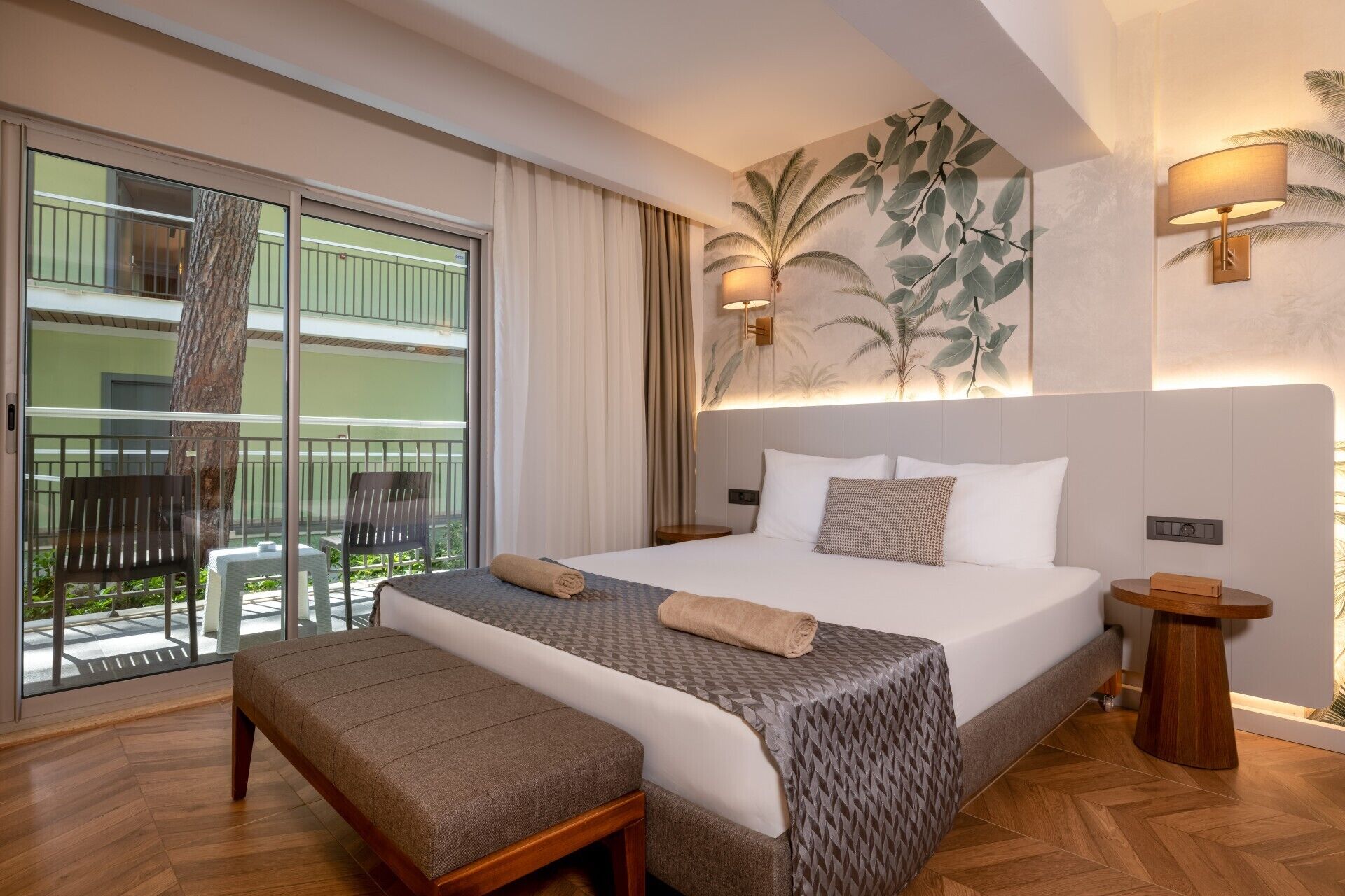 Foto - Crystal Flora Pearl Collection - Ultimate All Inclusive