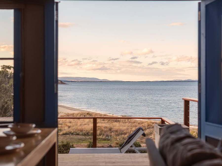 3 Bedroom Cottage | Living area