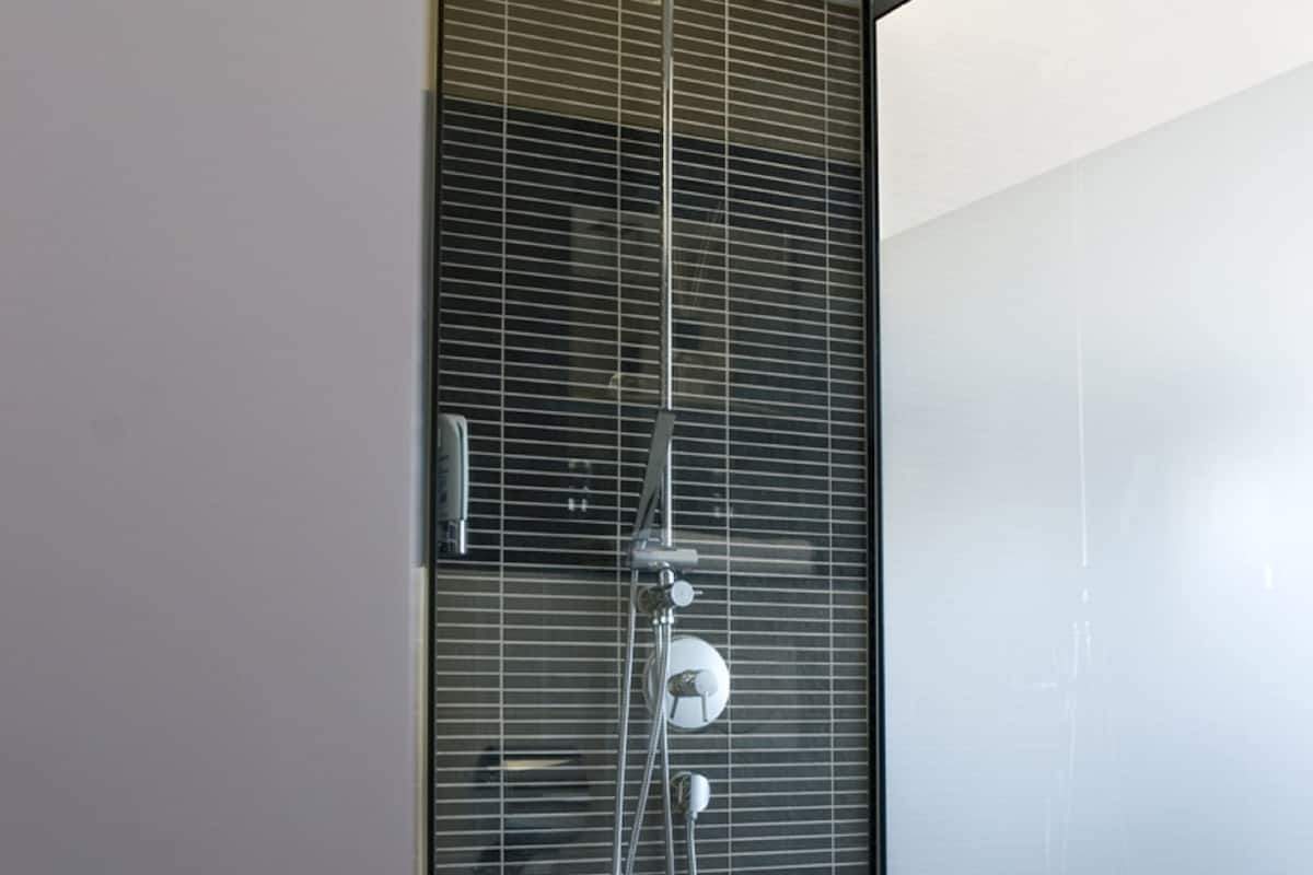 Doppelzimmer | Dusche im Bad