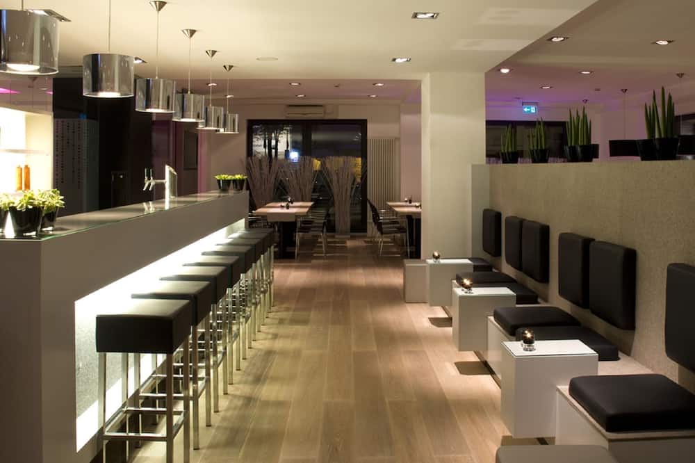 Pearl Hotel