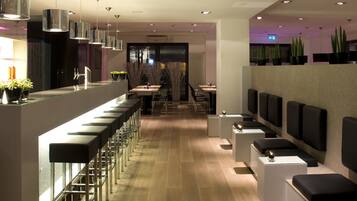 Bar (in der Unterkunft)