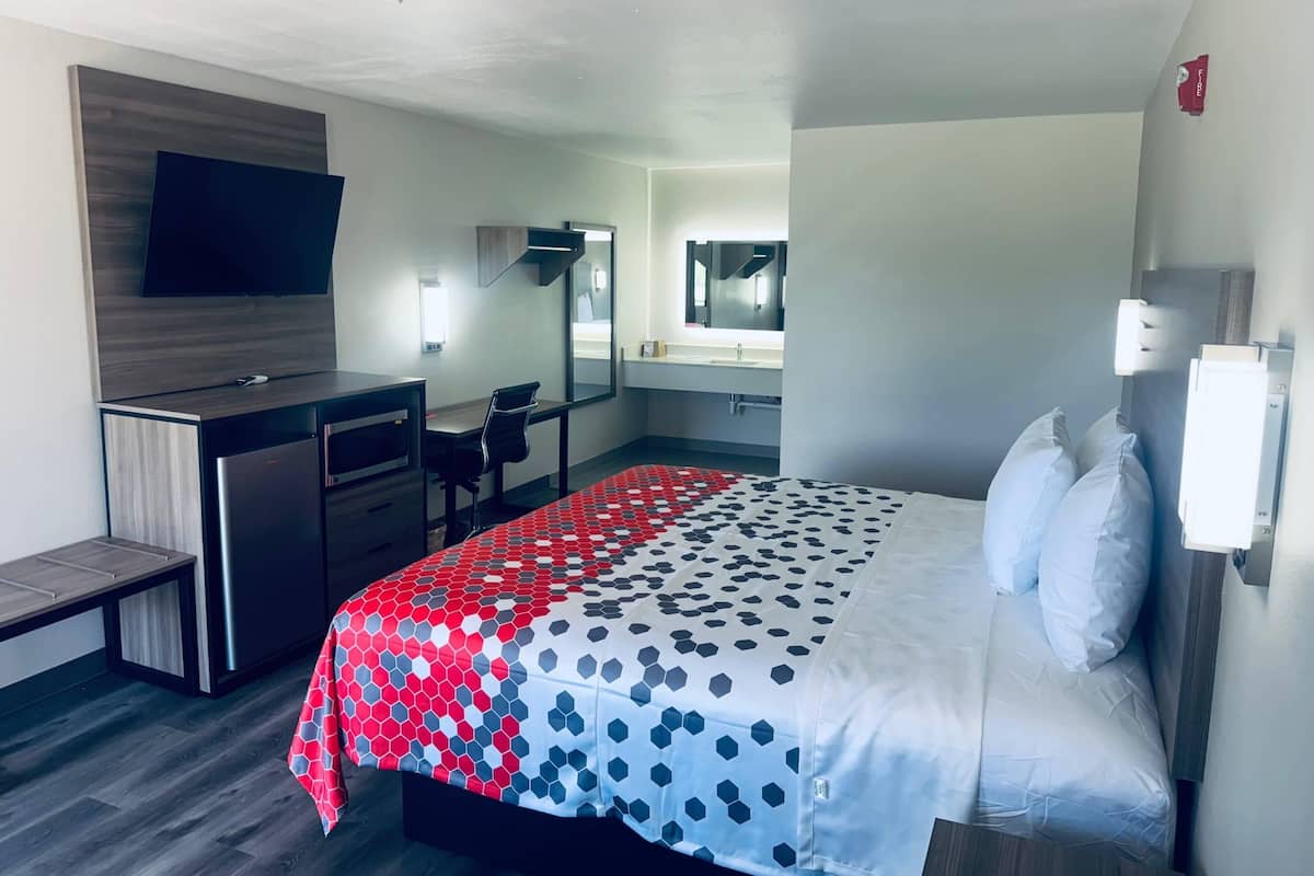 Habitación estándar, 1 cama King size, para no fumadores | Wifi gratis y ropa de cama