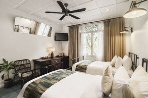 Superior Room, 2 Twin Beds (Ahusaka) | 1 bedroom, minibar, in-room safe, free WiFi