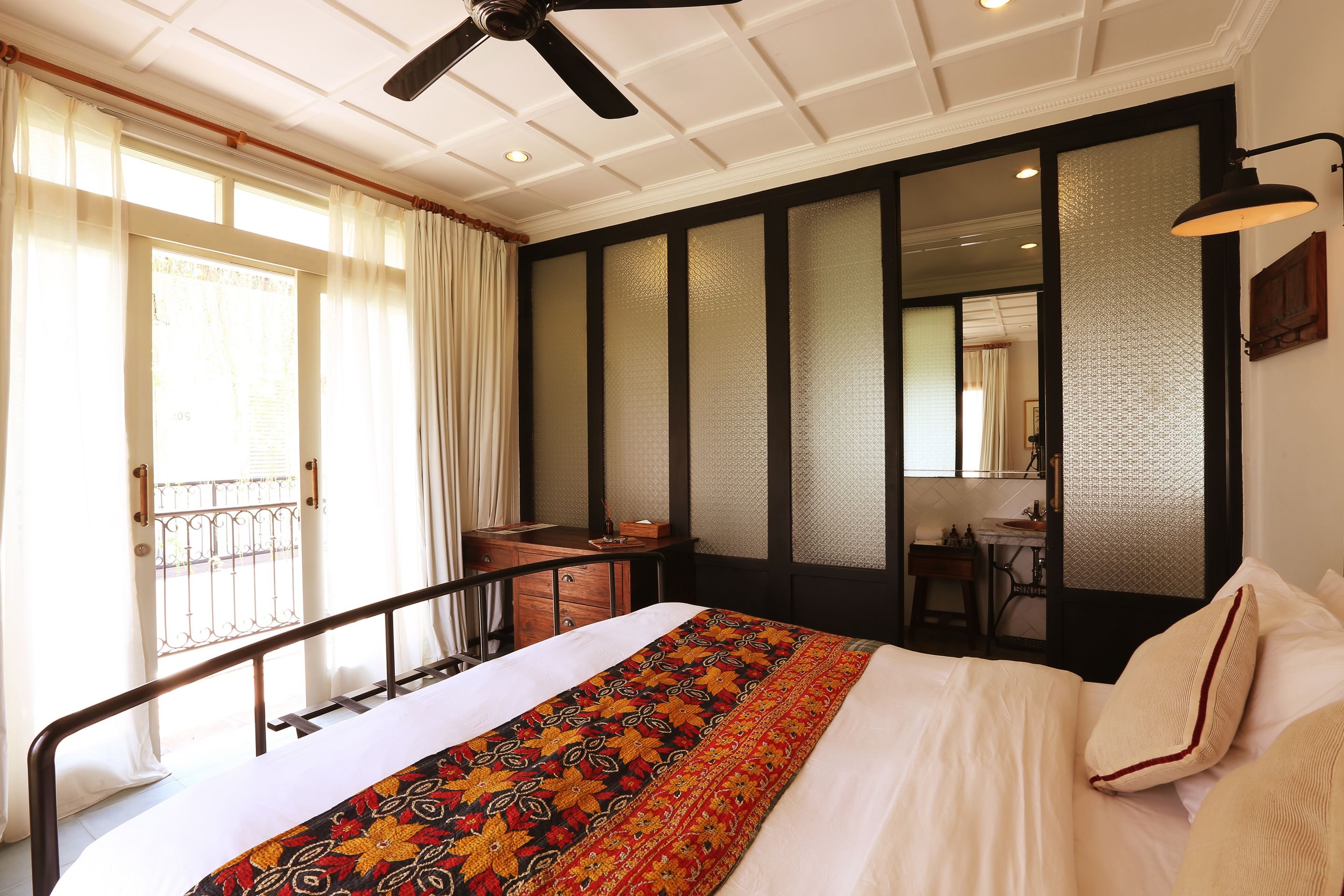 superior room, 1 double bed (ahusaka) | minibar, in-room safe, free wifi, bed sheets