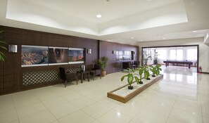 Lobby sitting area - Crystal Kaymakli Hotel & SPA (Nevsehir)