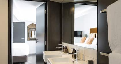 Hotel Montreal