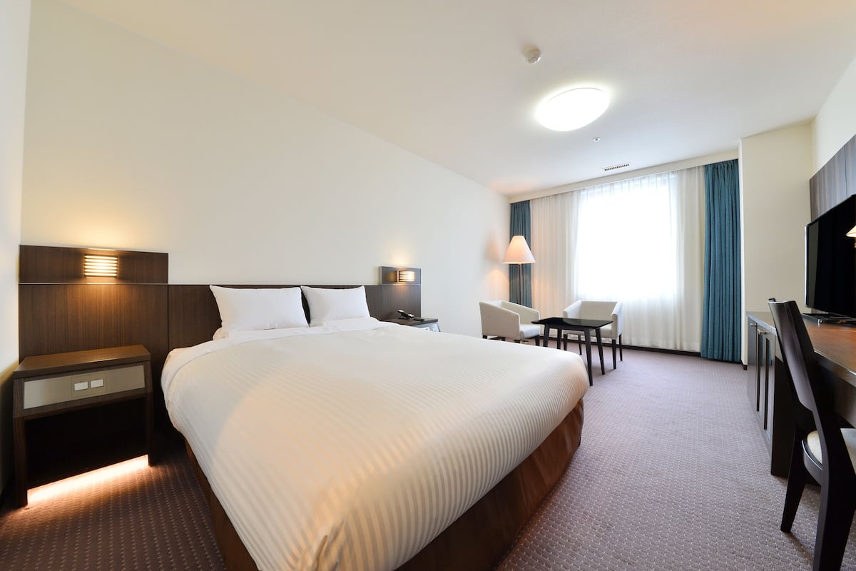 1 Schlafzimmer, Zimmersafe, Schreibtisch, Verdunkelungsvorhänge