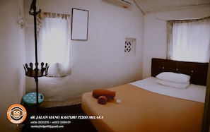 Doppelzimmer, Gemeinschaftsbad | Wohnbereich