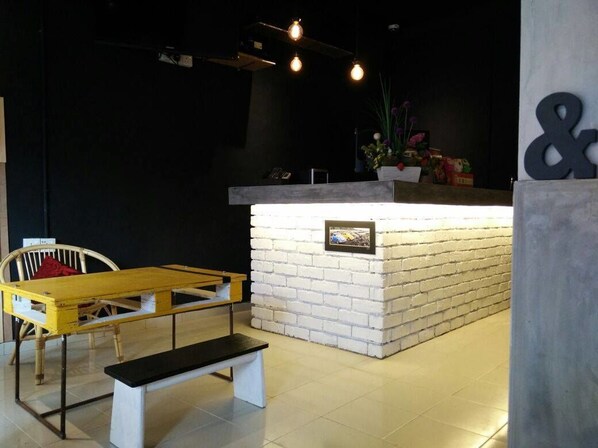 Interior - Monkey Motel & Cafe (Malacca City)