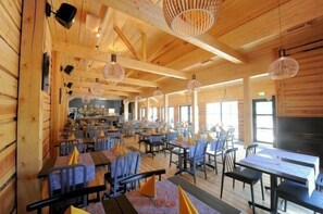 Tägliches inbegriffenes Frühstücksbuffet