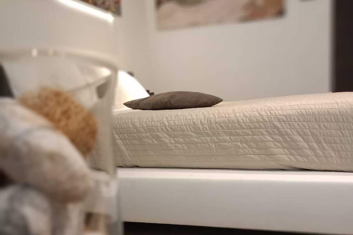 1 bedroom, premium bedding, down duvets, desk