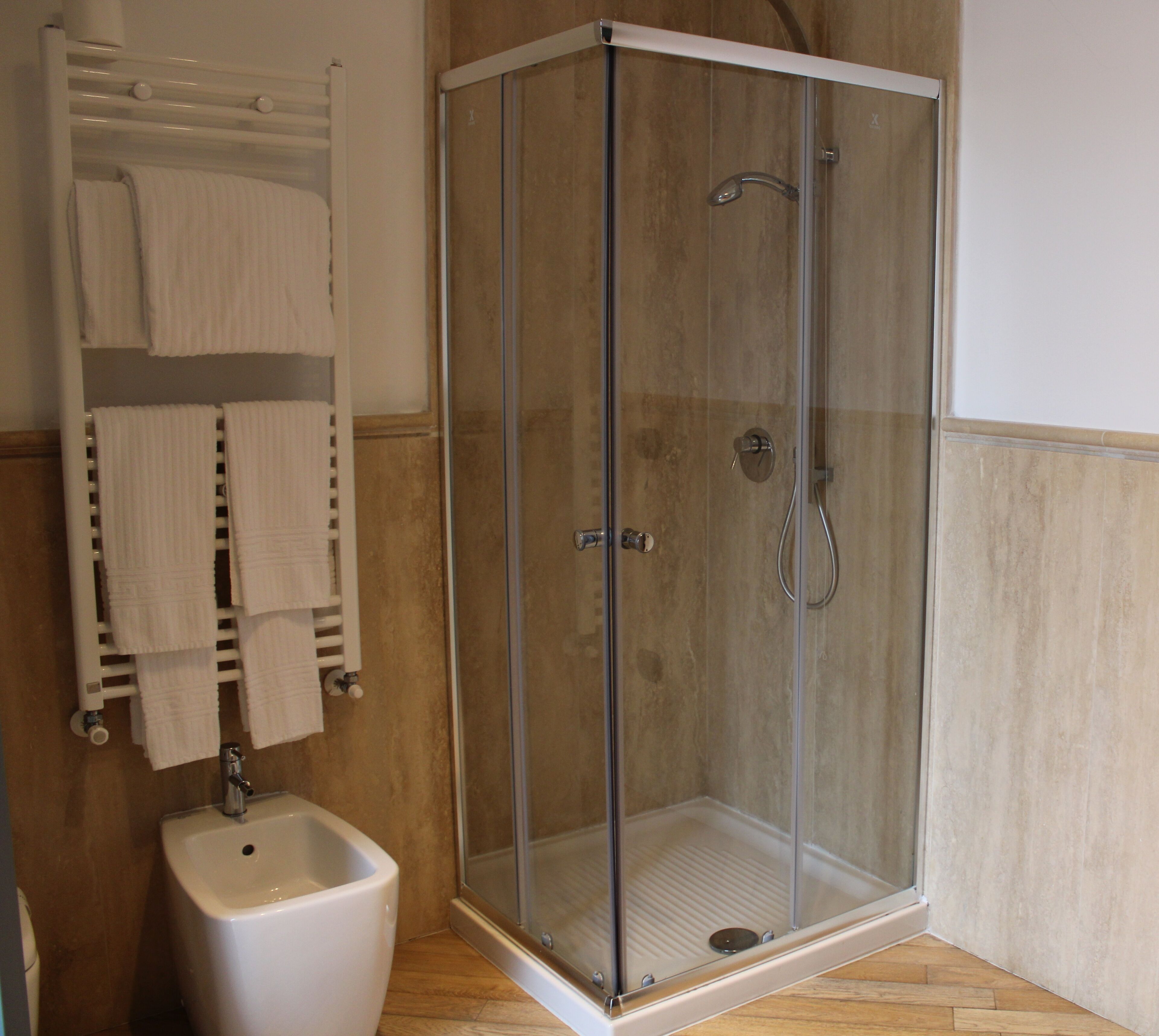 Photo - Blue Shades Hotel