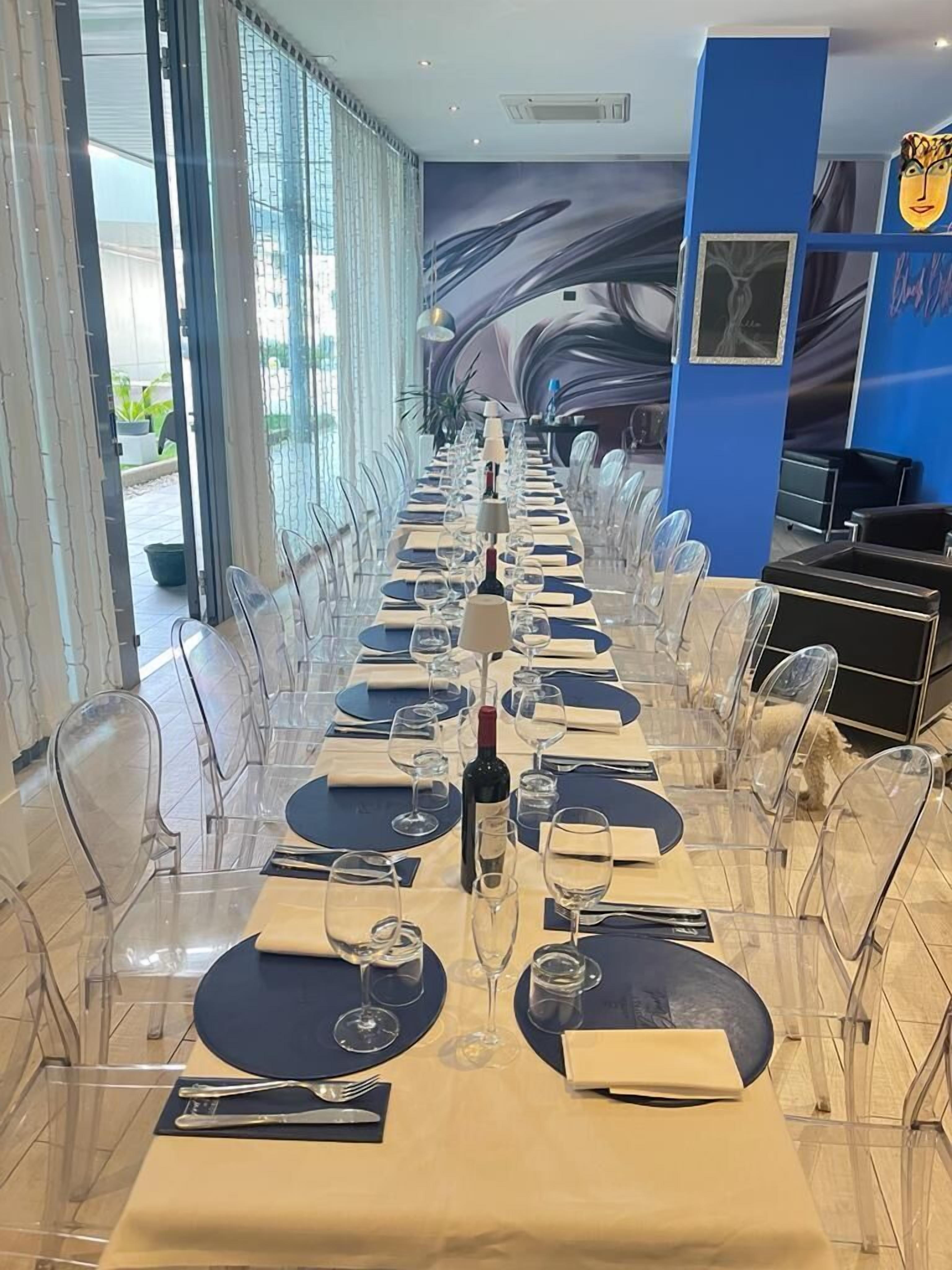 Appartamento Design, 2 camere da letto | Minibar, tende oscuranti, insonorizzazione, ferro/asse da stiro