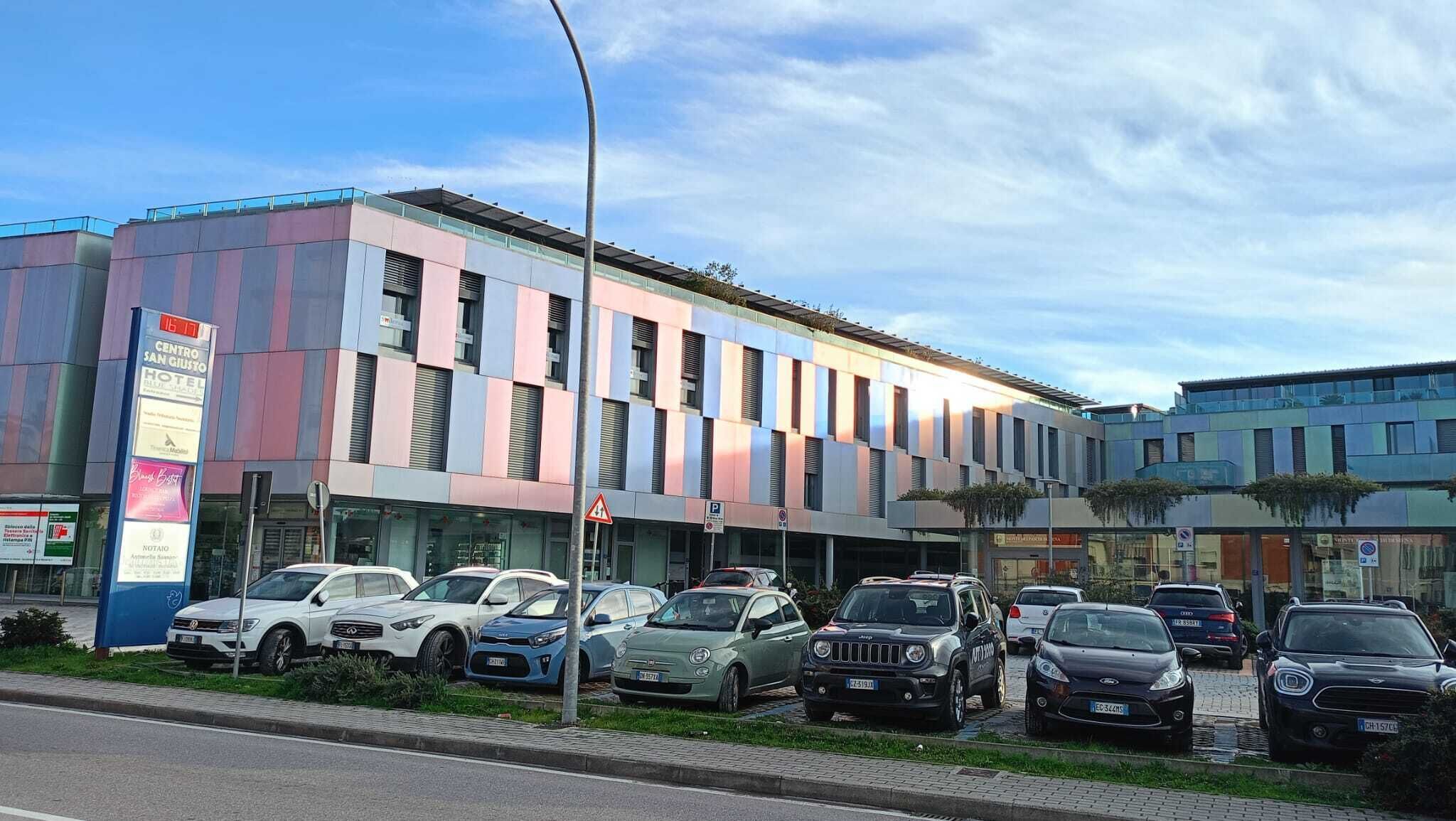 Photo - Blue Shades Hotel