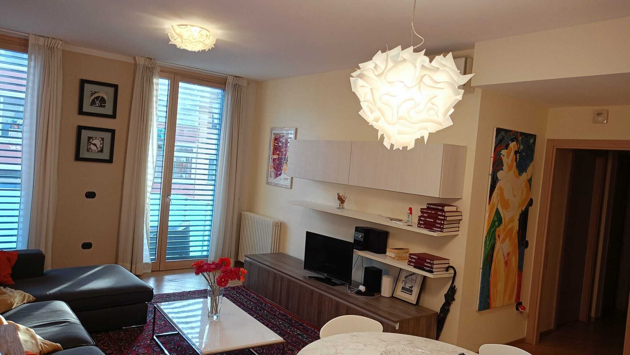 Căn hộ có thiết kế đặc sắc, 2 phòng ngủ | Minibar, màn/rèm cản sáng, phòng cách âm, bàn ủi/dụng cụ ủi quần áo 