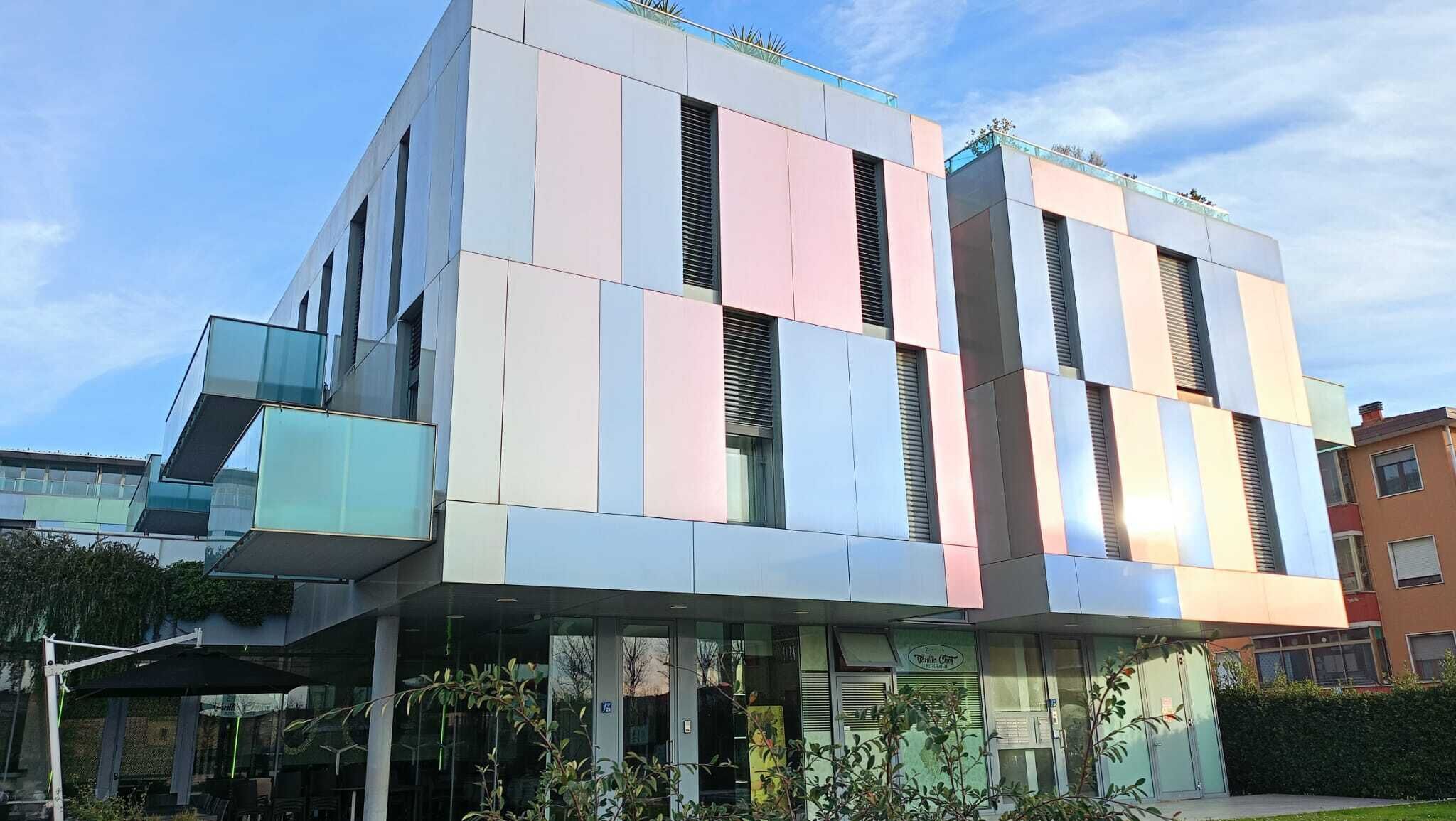 Photo - Blue Shades Hotel