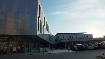 Facciata della struttura