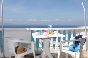 雙床房, 海景 (2 Adults) | 陽台