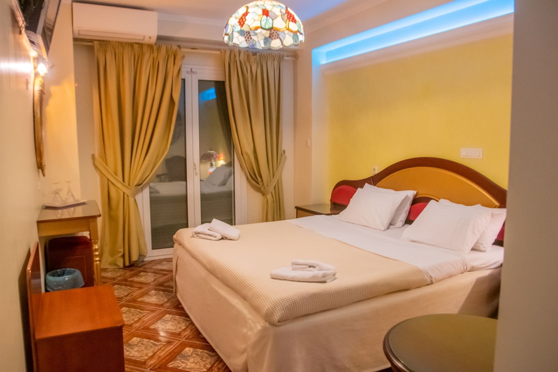 Photo - Hotel Astoria