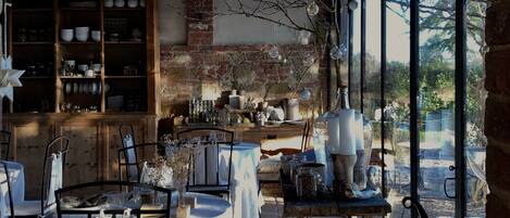 Colazione a buffet inclusa, servita tutte le mattine