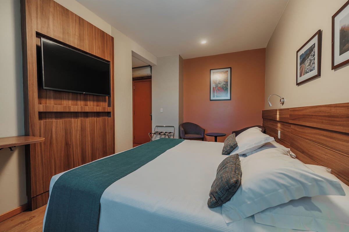 Minibar, két bảo mật tại phòng, màn/rèm cản sáng, phòng cách âm