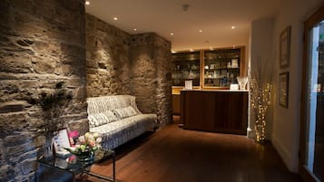 Espace de soins pour les couples, sauna, hammam, soins corporels