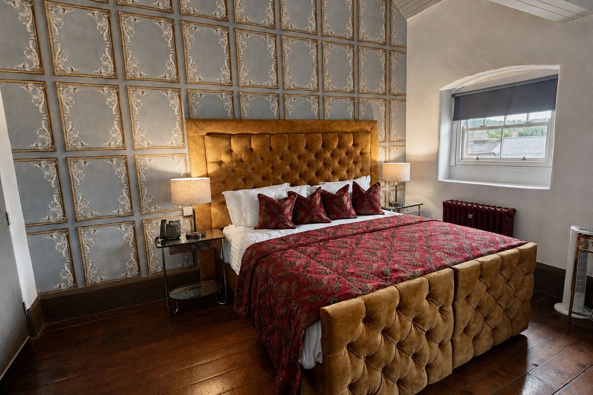 Standard Double or Twin Room | Iron/ironing board, WiFi (surcharge), bed sheets