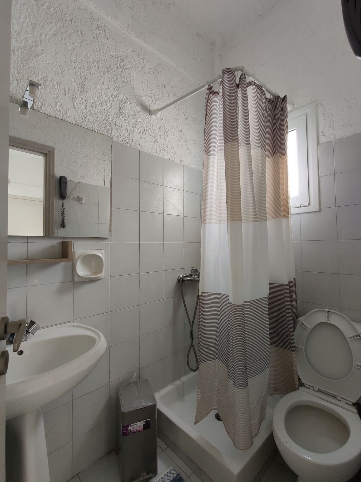 basic apartment, 2 bedrooms | bathroom | shower, rainfall showerhead, towels