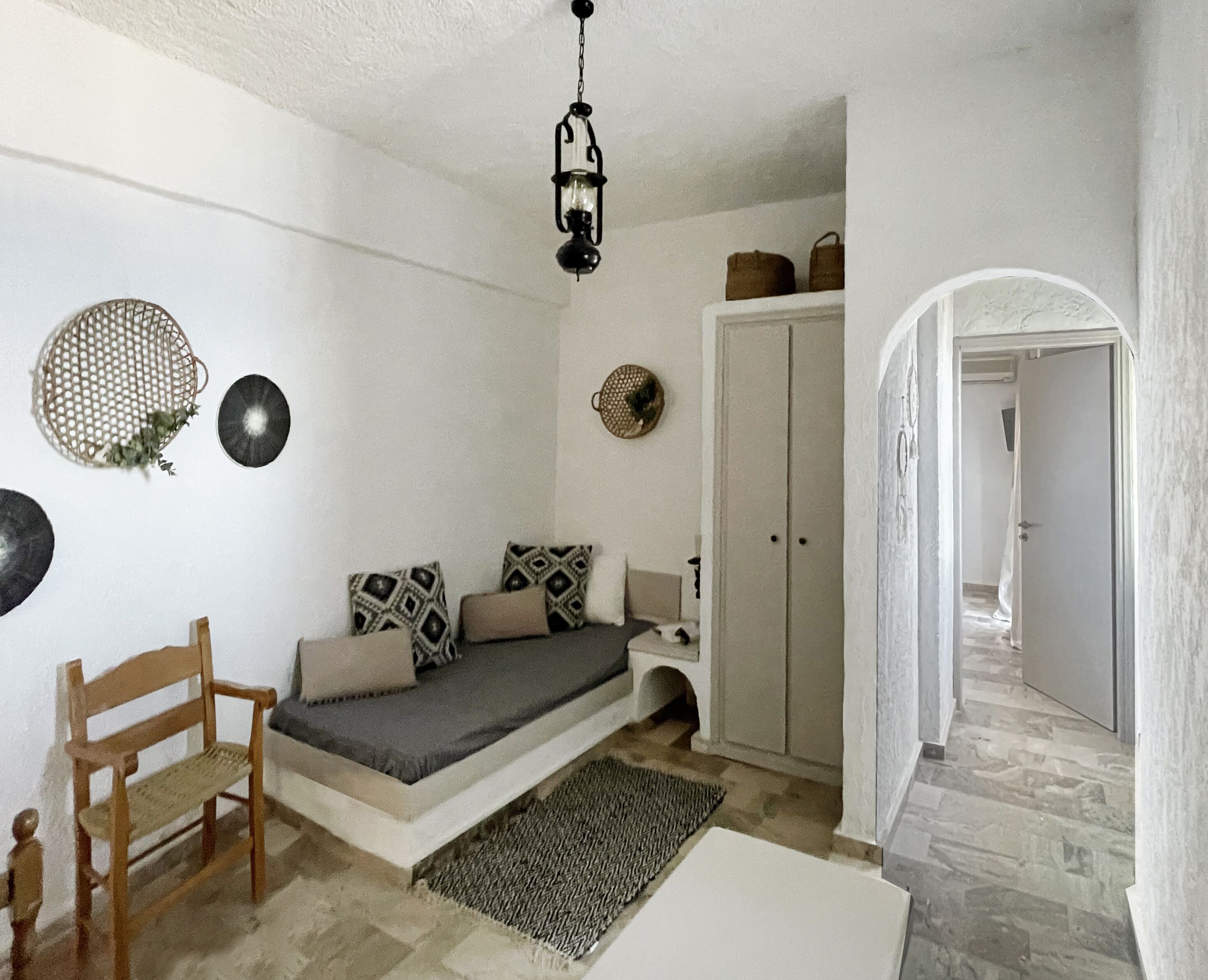 traditional triple room | individually furnished, free wifi, bed sheets