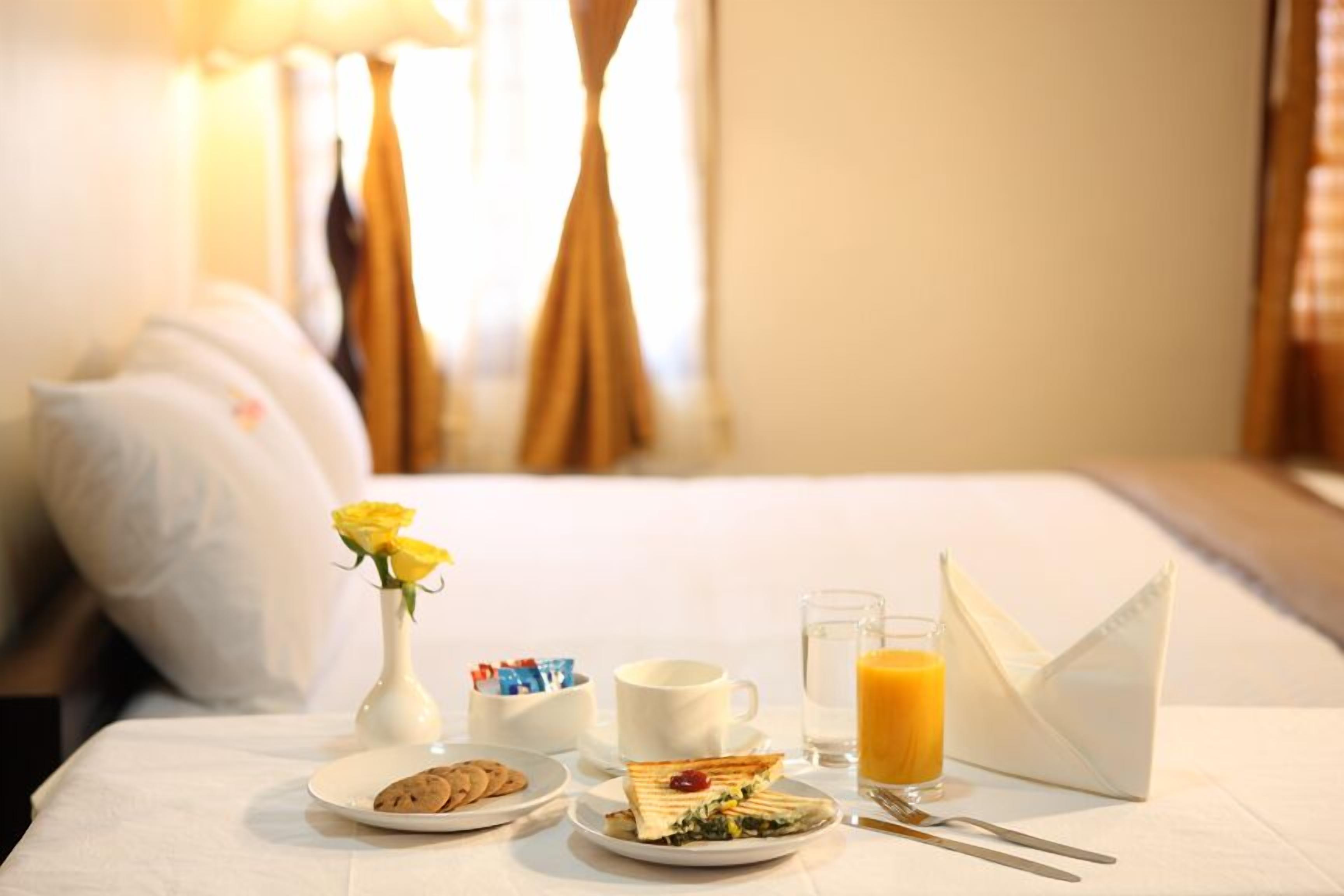 Room service – dining