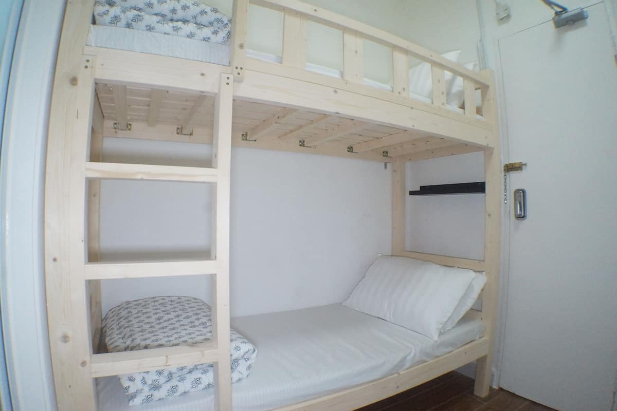 Standard-Vierbettzimmer | Kostenloses WLAN