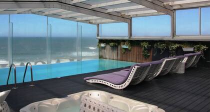 Maçarico Beach Hotel