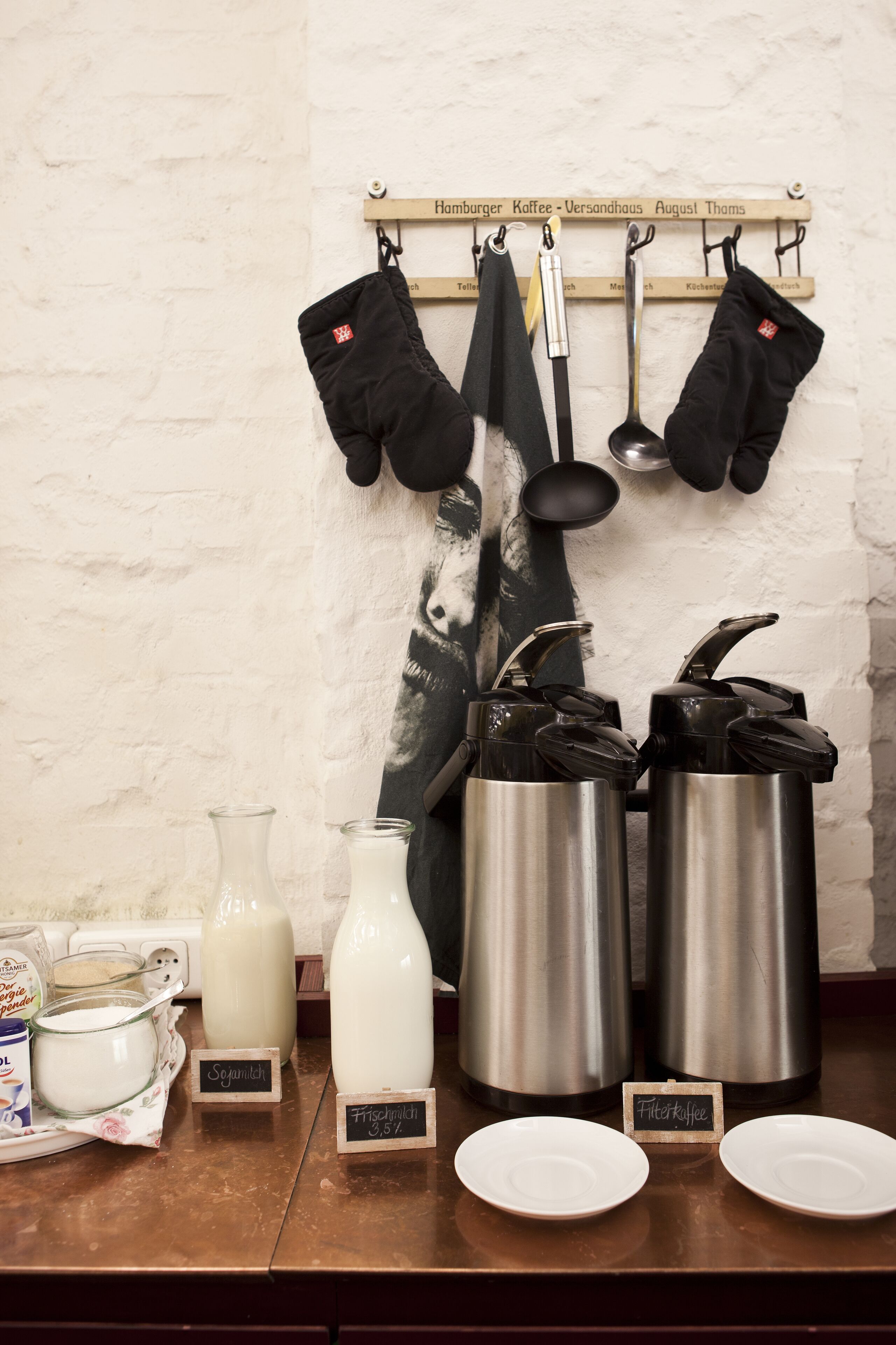 daily buffet breakfast (eur 16 per person)