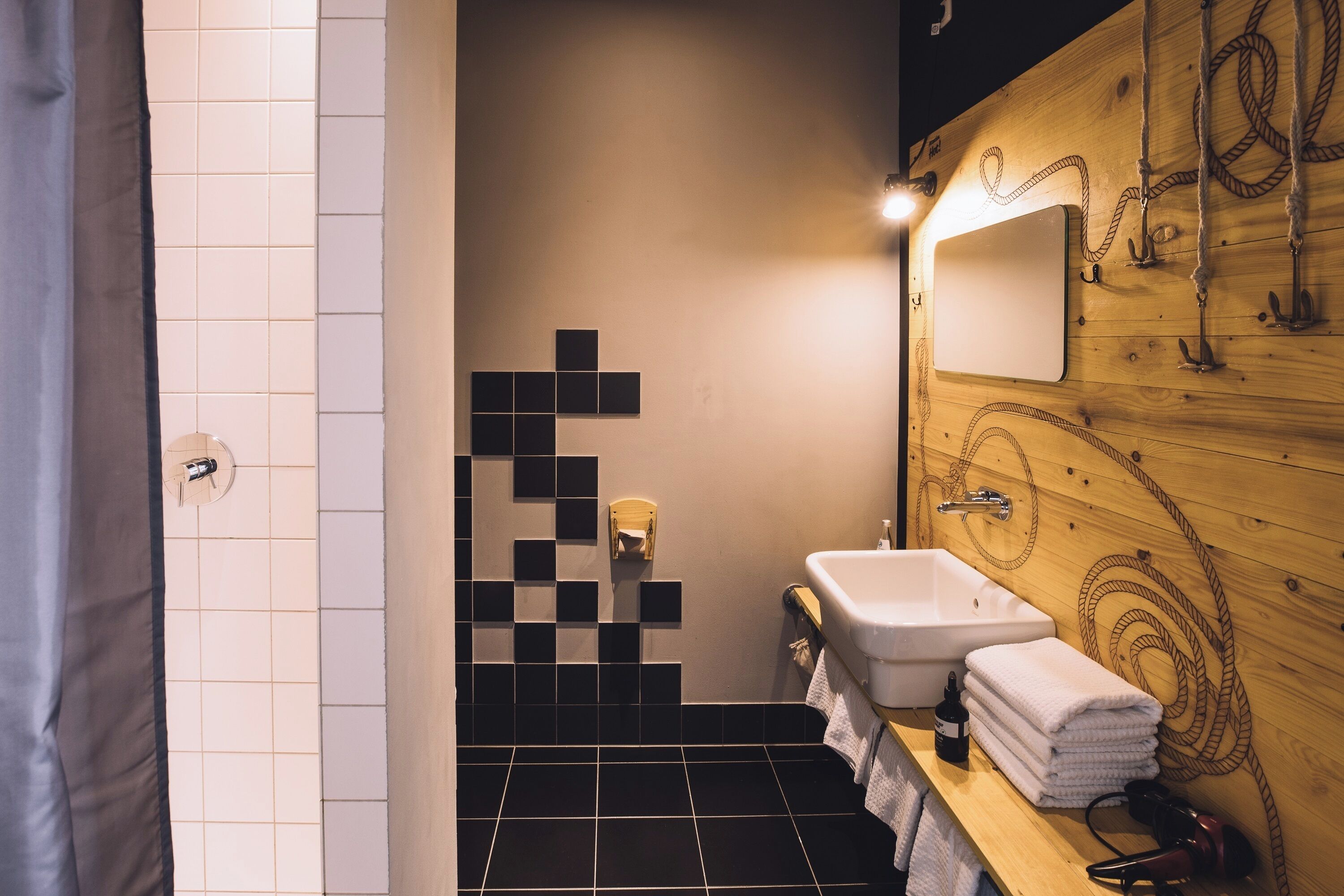 quadruple room | bathroom | hair dryer, towels, soap, shampoo