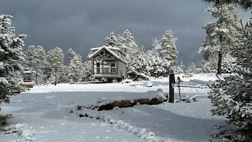 Cabaña Deluxe, 1 cama de matrimonio grande, vistas a la montaña, junto a la montaña | Ropa de cama de alta calidad y colchones viscoelásticos