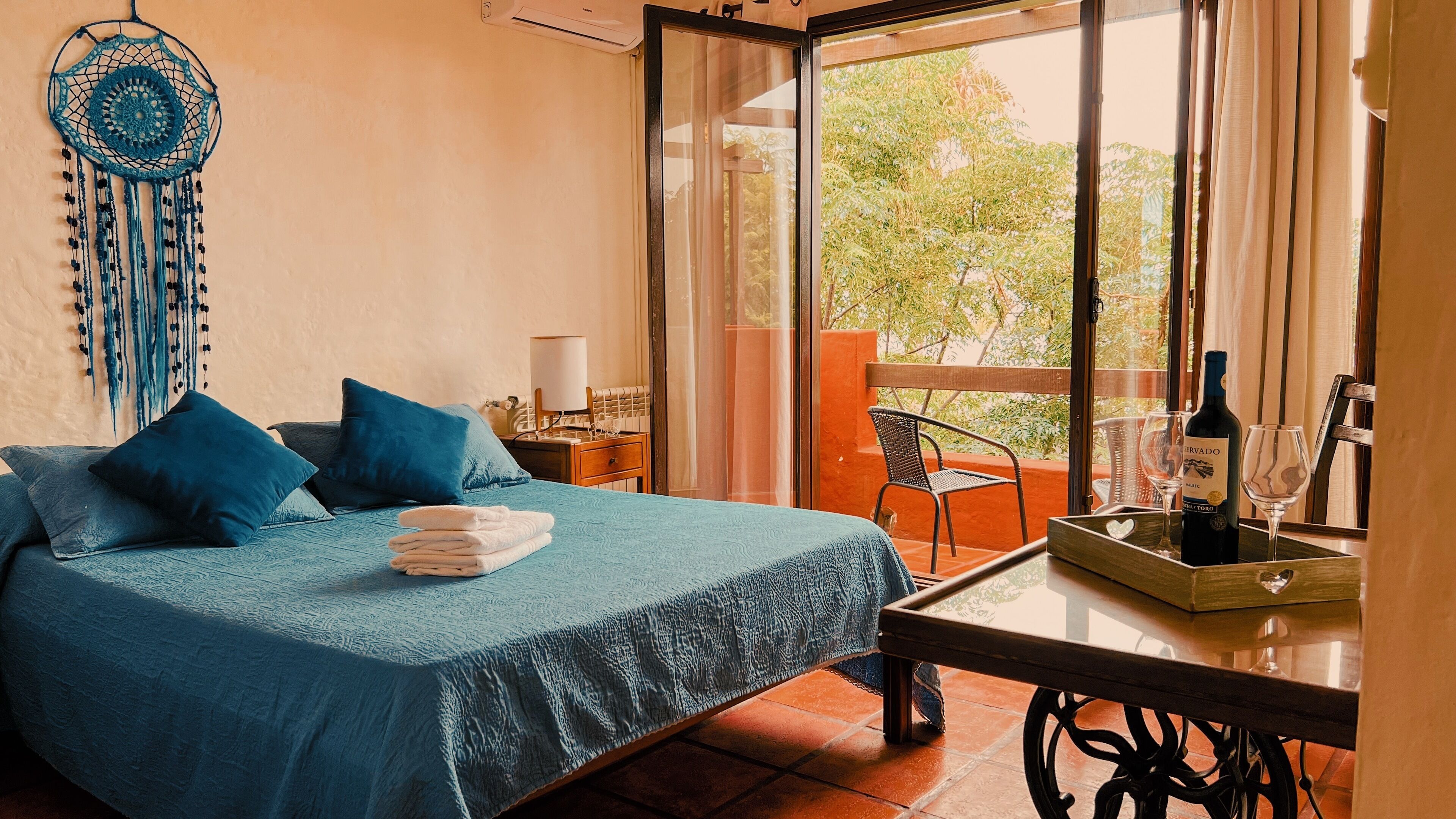 1 bedroom, in-room safe, free cots/infant beds, free wifi