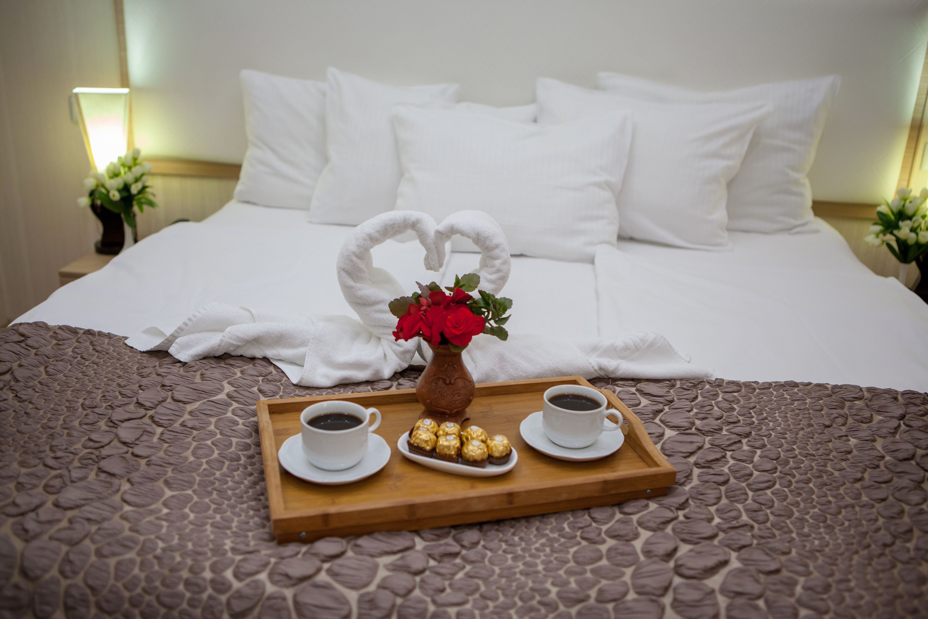 35-inch tv with digital channels