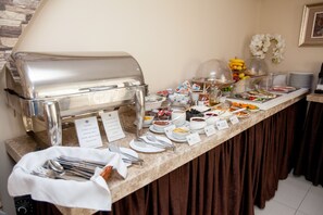 تناول الطعام