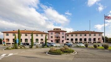 Facciata della struttura