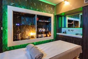 Sauna, bain Ă remous, hammam, hammam, soins corporels