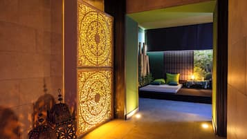 Sauna, Whirlpool, Dampfbad, Türkisches Bad/Hamam, Körperbehandlungen