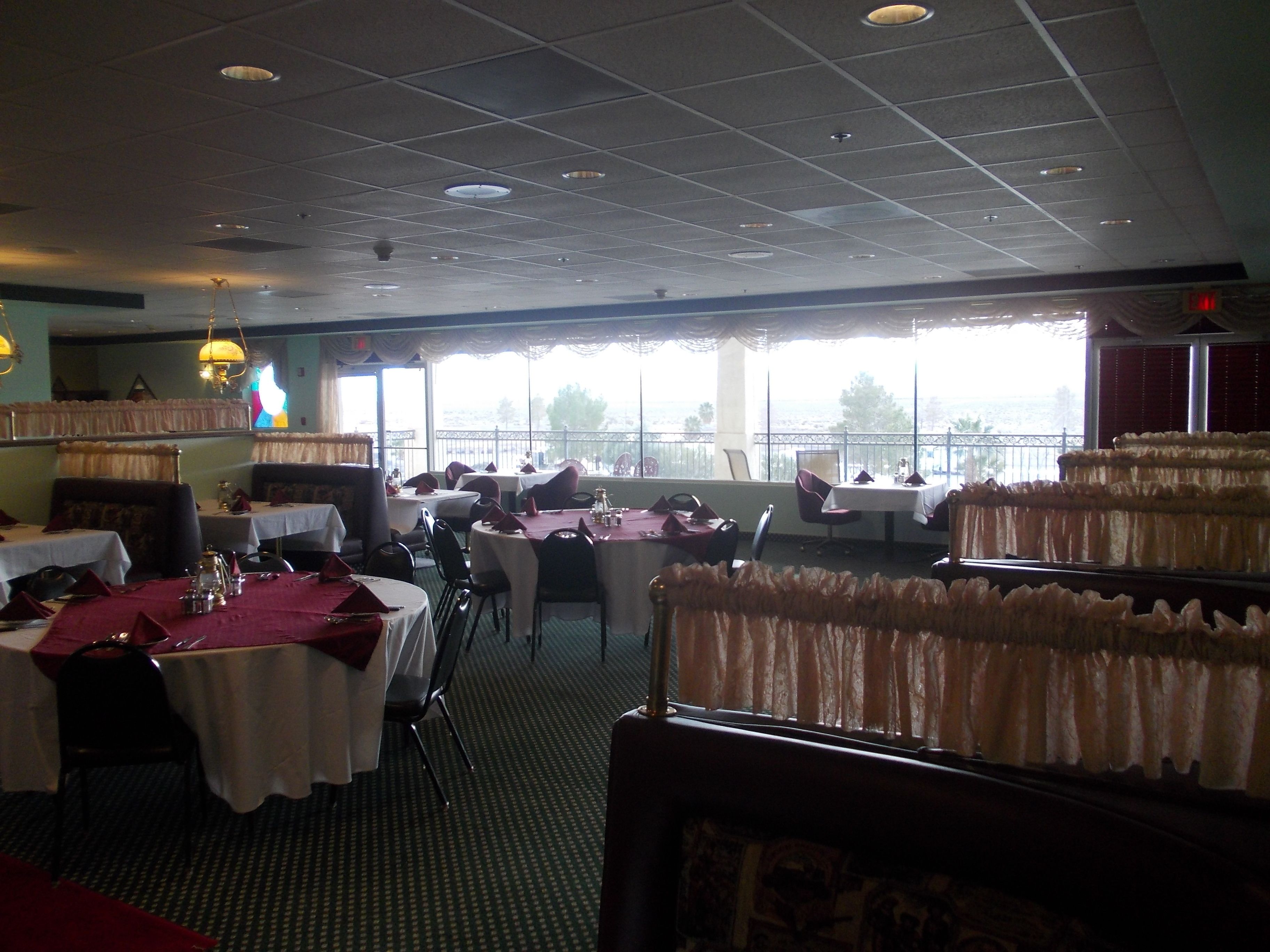 daily cooked-to-order breakfast for a fee