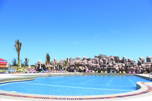 Golden Peacock Resort Hotel