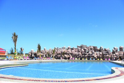 Golden Peacock Resort Hotel